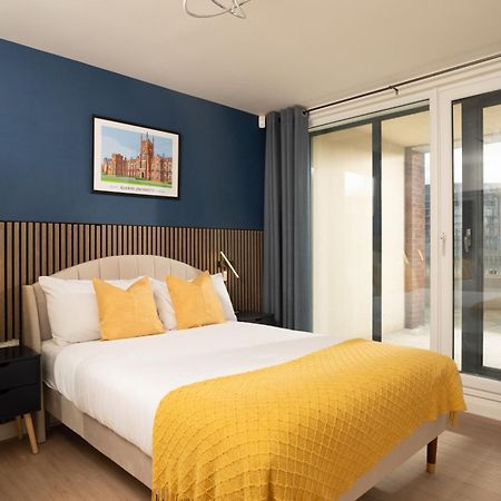 River Side Apartment, City Centre - Beautiful View And Free Parking! Belfast Eksteriør billede