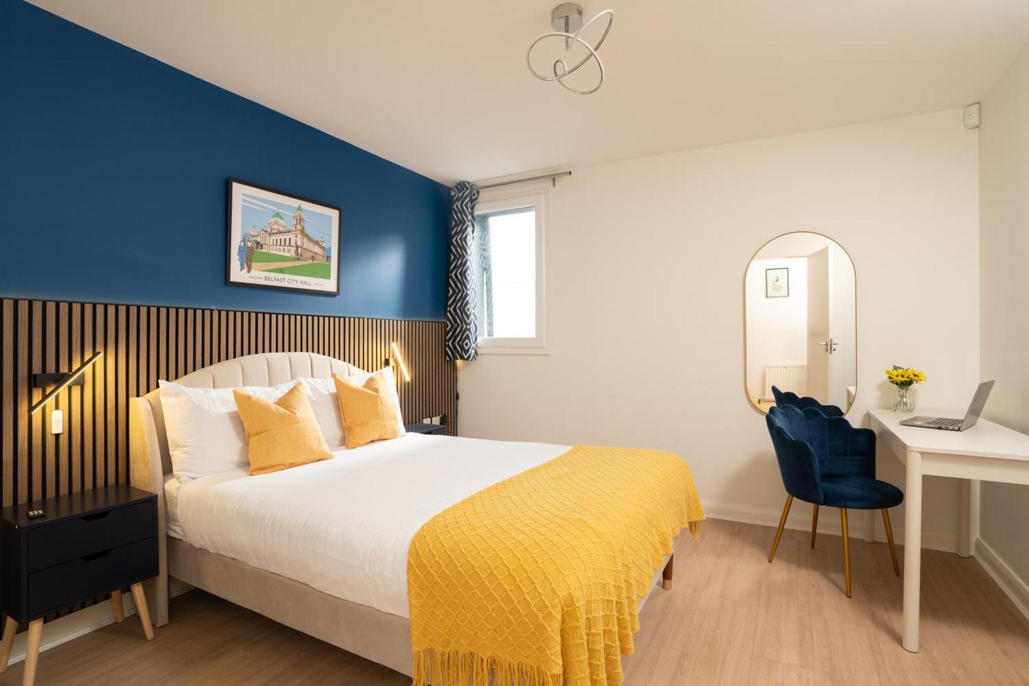 River Side Apartment, City Centre - Beautiful View And Free Parking! Belfast Eksteriør billede