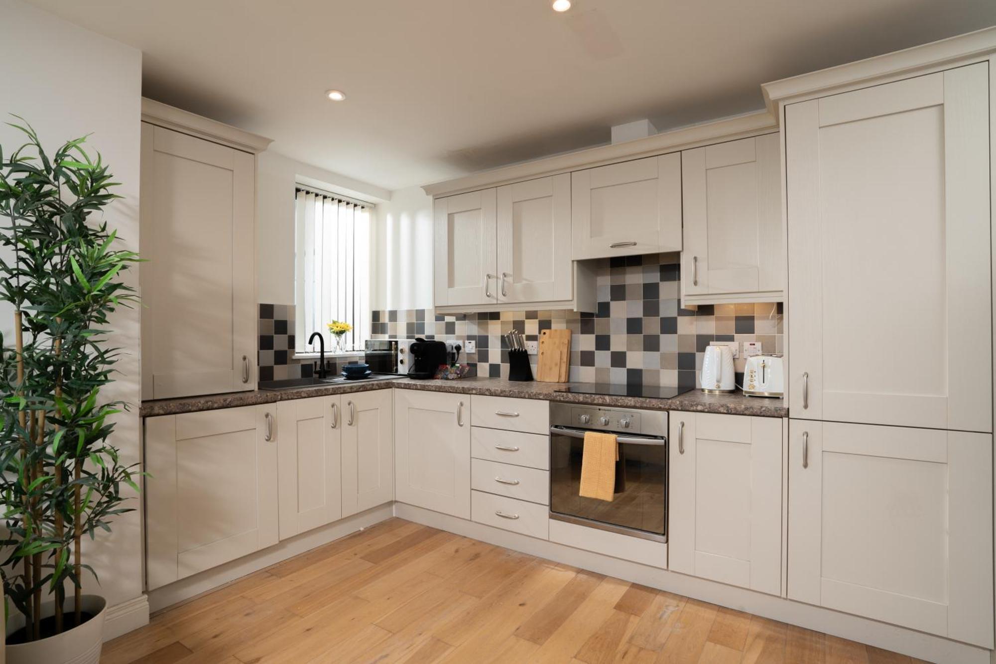 River Side Apartment, City Centre - Beautiful View And Free Parking! Belfast Eksteriør billede